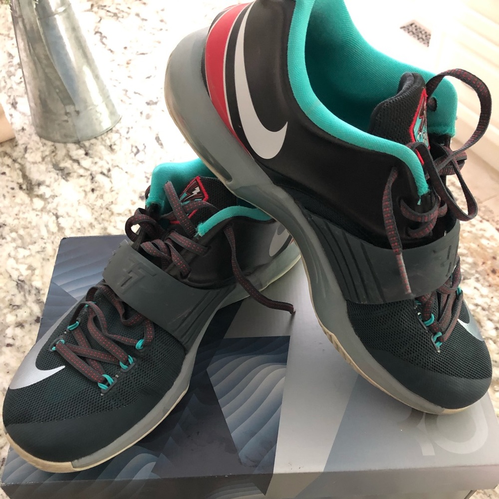 KD VII Nikes